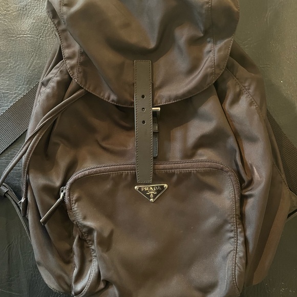 Prada Tessuto drawstring backpack - Picture 2 of 11
